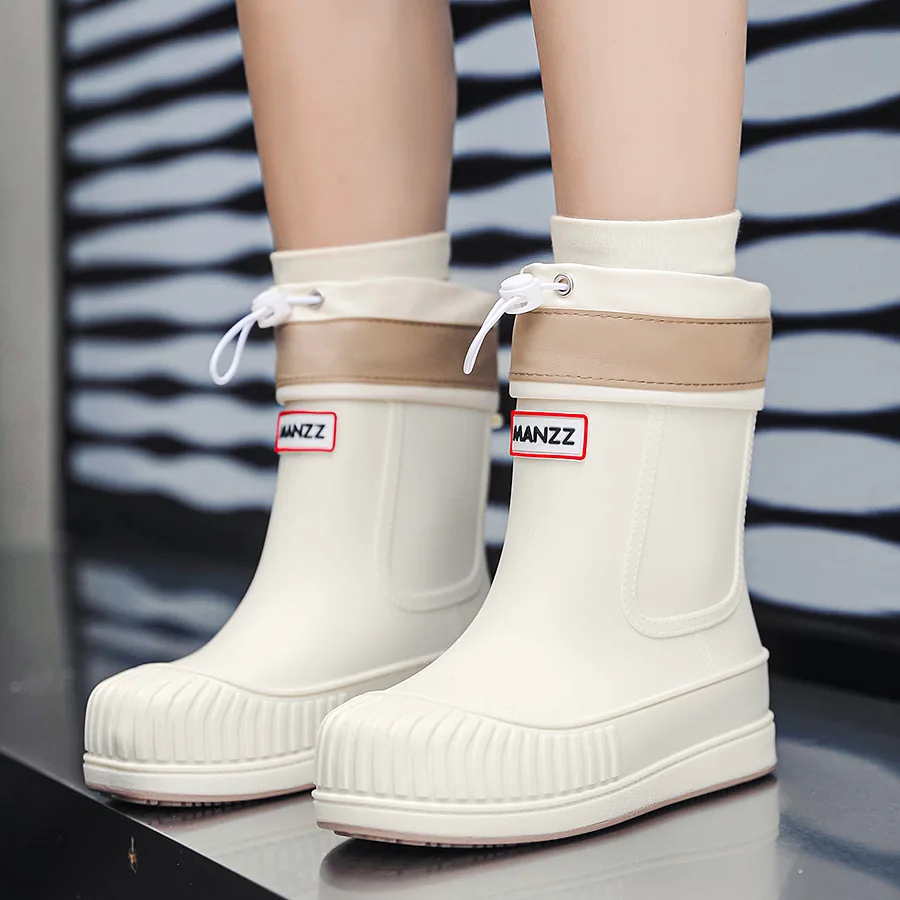 Женские мотоциклетные резиновые сапоги модные износостойкие до середины икры