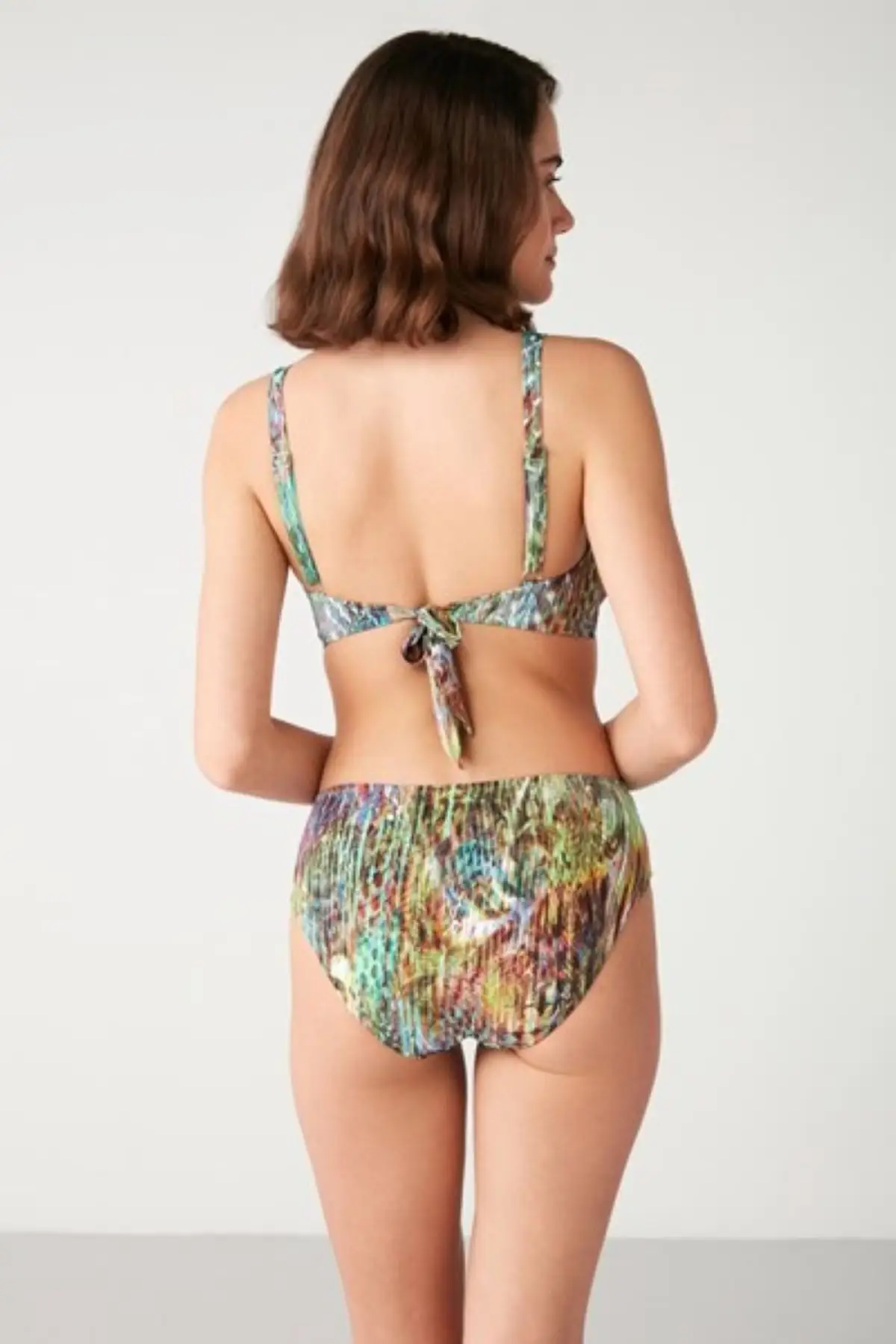 Рисунок 3 - Женское бикини с узором Etrina