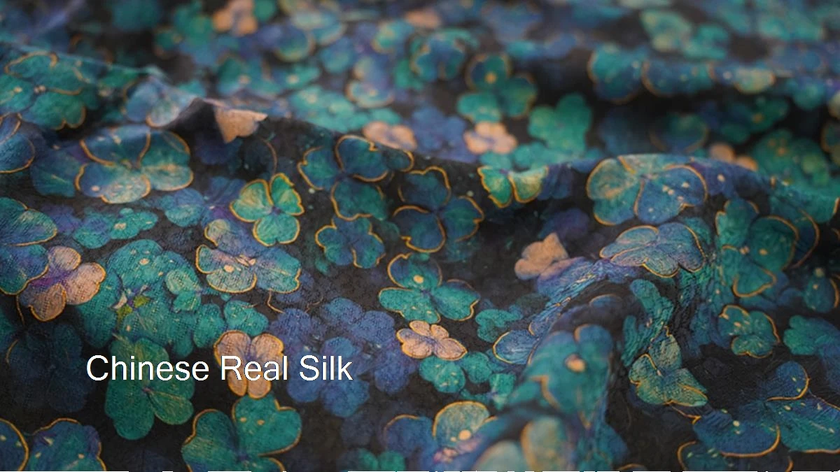 Новинка шелковая рубашка-Ципао с очаровательными облаками из Красной пряжи