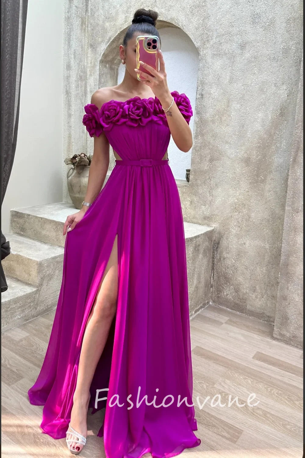 Фото Fashionvane 2024 Customized A-Line Off Shoulder Sleeveless Chiffon Pleated Side Slit Floor Length Formal Prom Dress Evening Gown №1