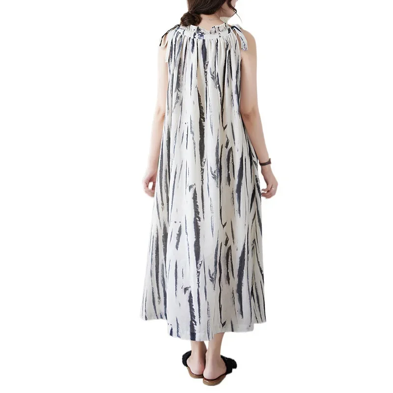 2024 Summer New Fashion Pure White Vacation Style Korean Version Watermark Printing Halter Neck Tying Long Dress