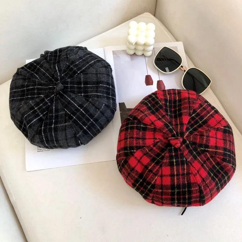 

New Autumn Winter Woolen Berets Vintage British Plaid Print Beret Hats Women Street Octagonal Hat Women Hats Berets for Headwear