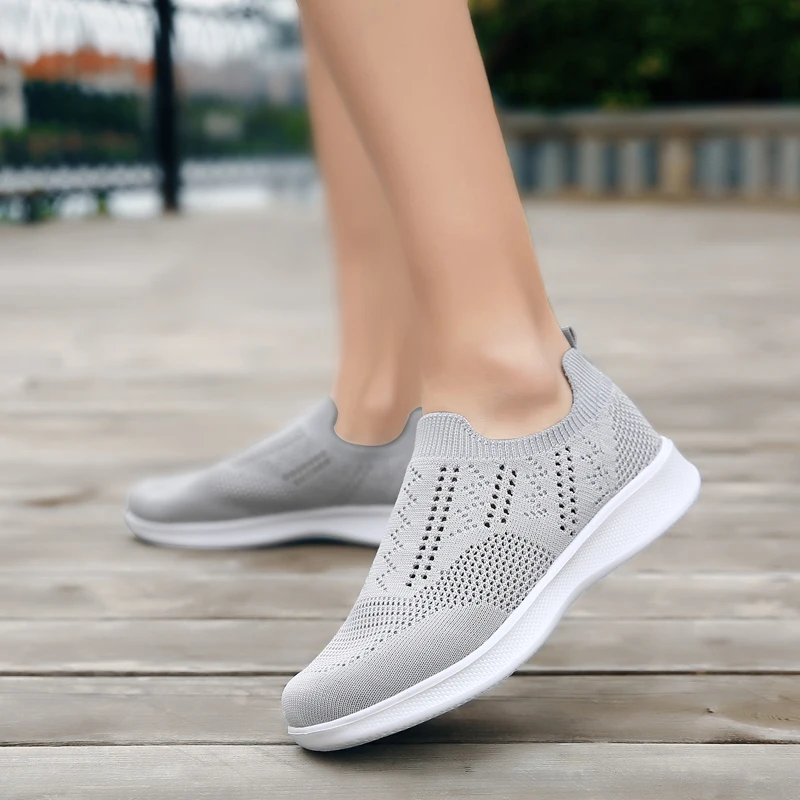 Summer Women Walking Shoes Slip-On Lightweight Breathable Sneakers Lovers Flywire Mesh Sport Shoes women shoes