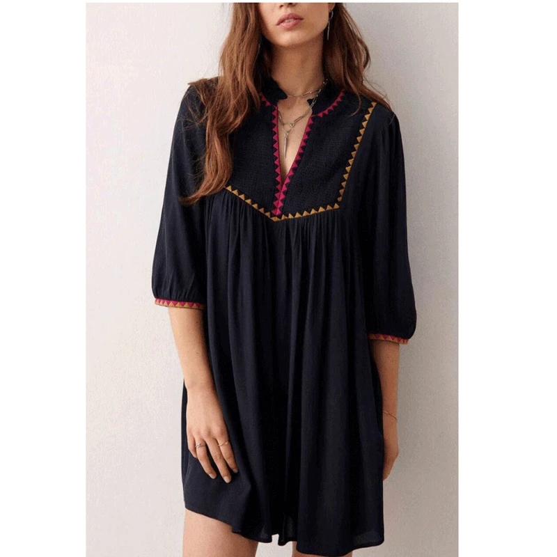 2023 Spring and Summer New Holiday Style Geometric Embroidery V-neck Three-quarter Sleeve Mid-length Dress for Women
