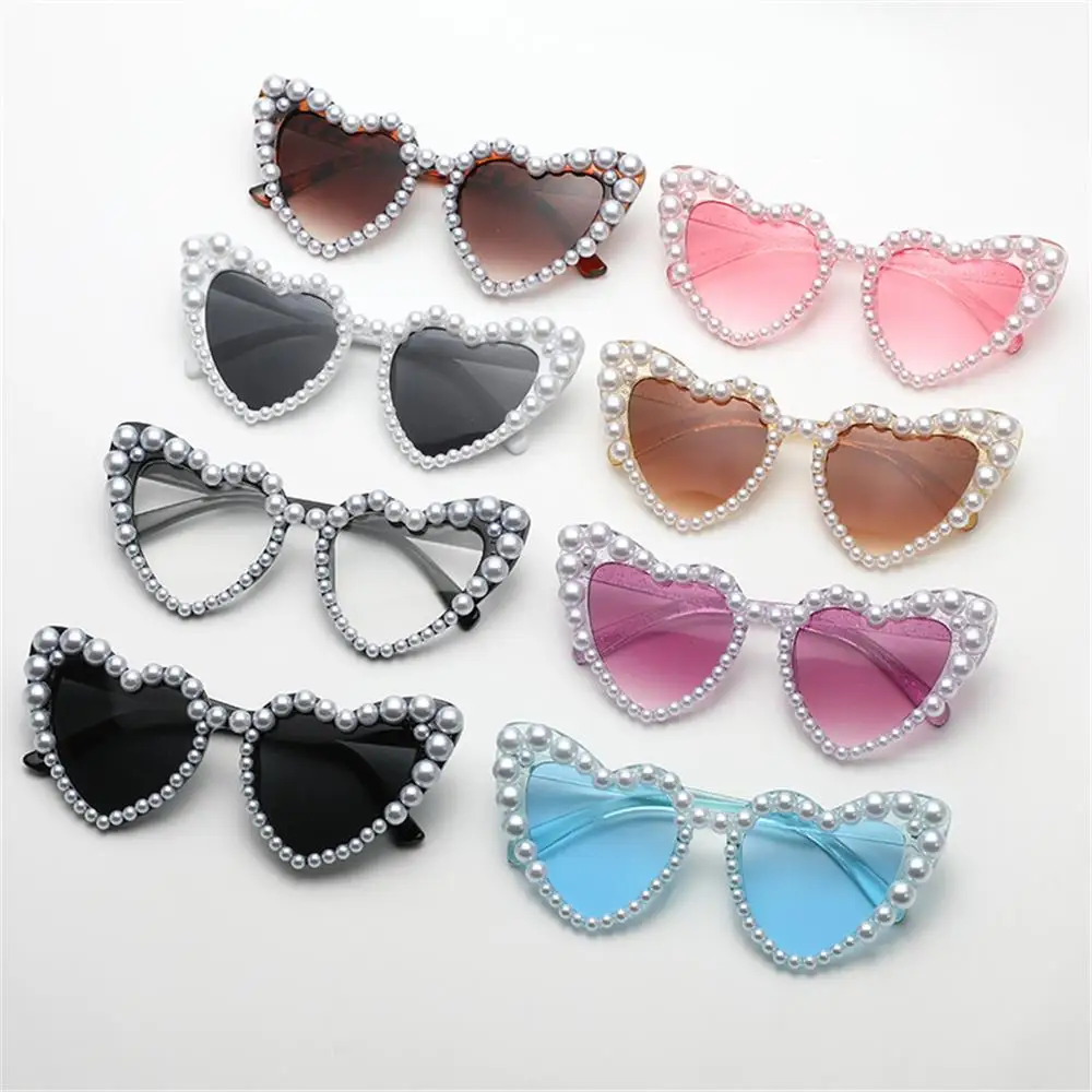 

Trending Heart Pearl Sunglasses for Women Vintage Outdoor Beach Shades 2023 Fashion UV400 Eyewear