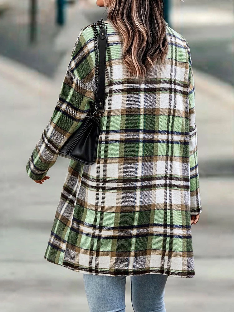 Женское трикотажное пальто в клетку с длинным рукавом |