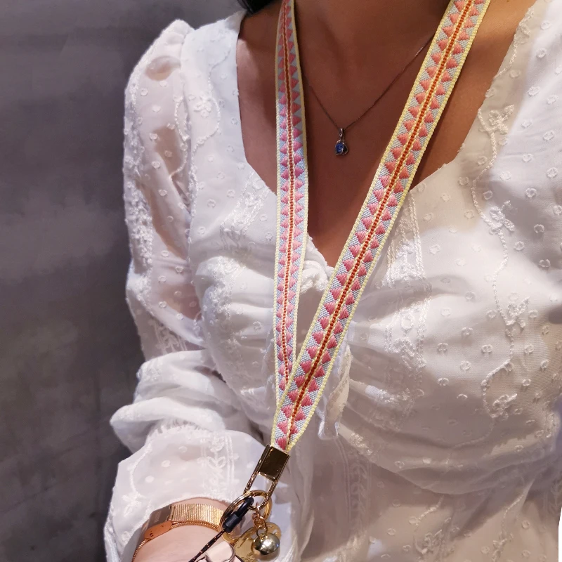 Женская подвеска в китайском стиле на шнурке