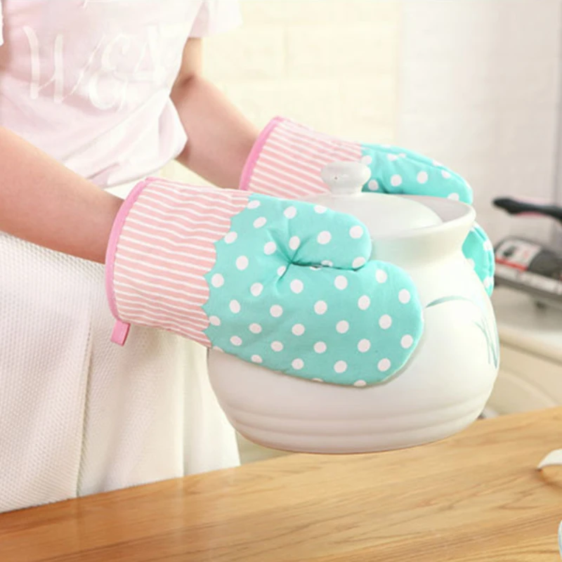 

1Pcs Hot Oven Mitts Baking Anti-Hot Gloves Pad Oven Microwave Insulation Mat Baking Kitchen Tools