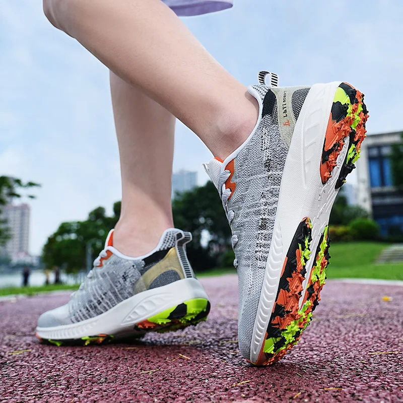 New Men's Golf Shoes Mesh Breathable Comfortable Walking Sneakers for Men Fashion Grass Jogging Sneakers