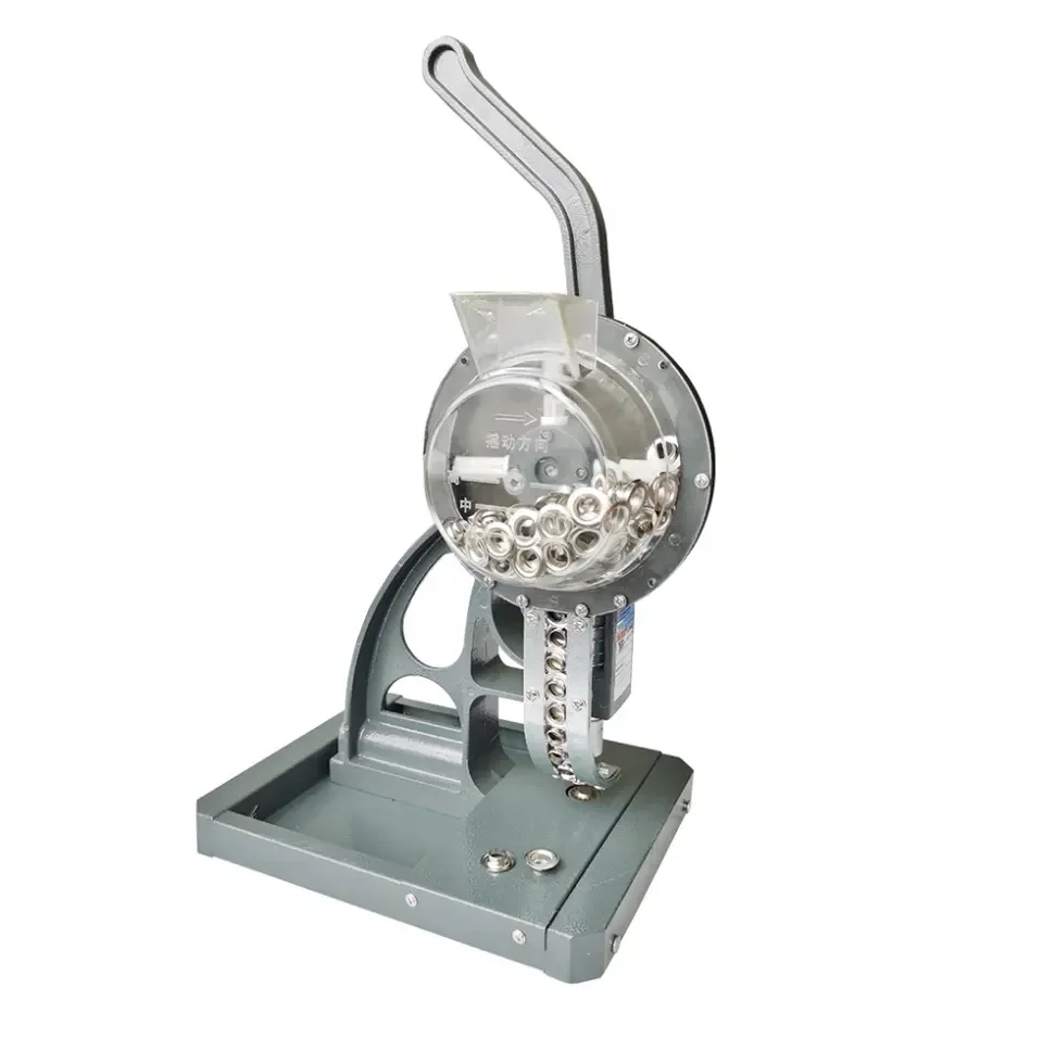 Электронная машина для пробивки люверсов