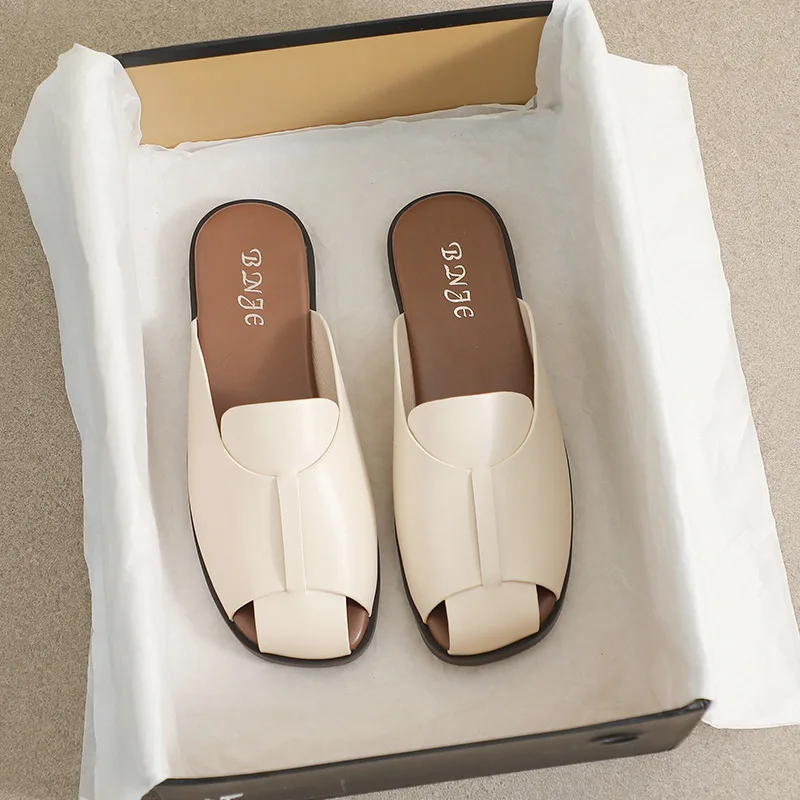 

Large Size Summer Women's Slippers Wear New Baotou Half Retro Minority Sandals 41-43