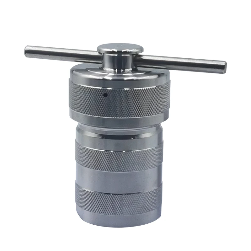 Внутренняя подкладка реактора гидротермосинтеза устойчива к коррозии и высоким