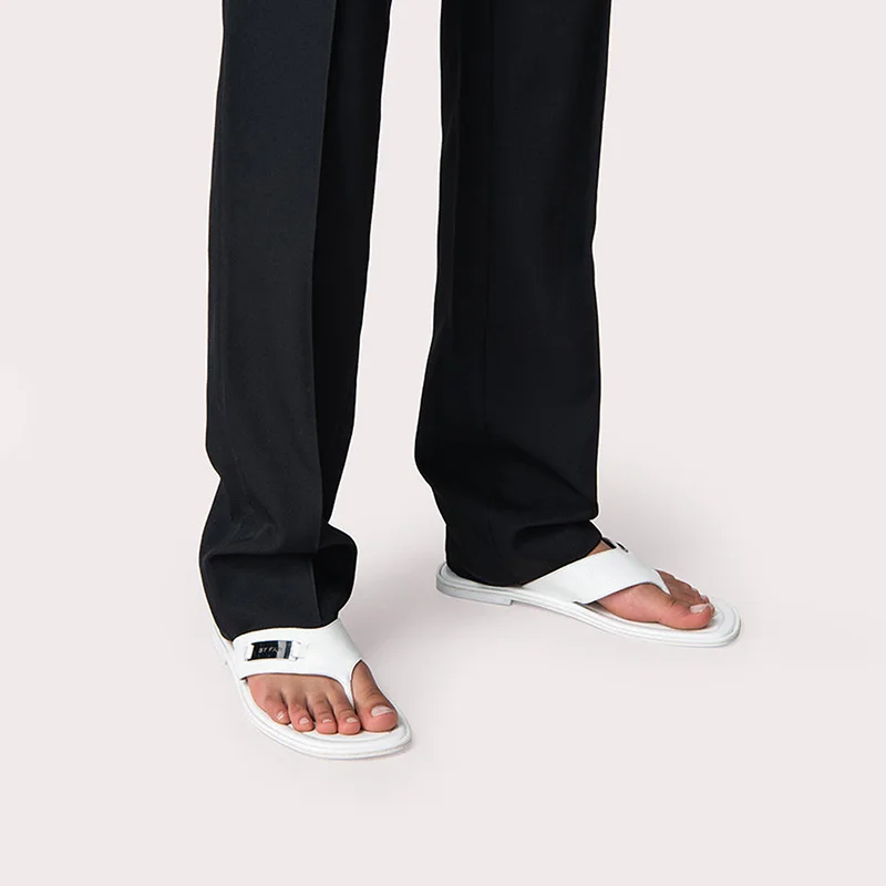 

Genuine Leather Flip Flops 2022 Unisex Summer Designer Style Flat With Shoes Femme Causal Vintage Classic Woman Outdoor Shoes