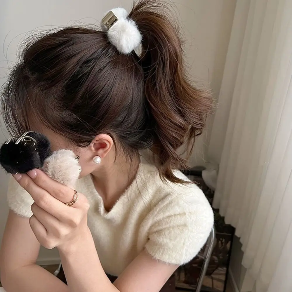 

Back Head Headwear Ponytail Shape Decoration Korean Style Hair Clip Ponytail Holder Hair Accessories Women Hair Claw