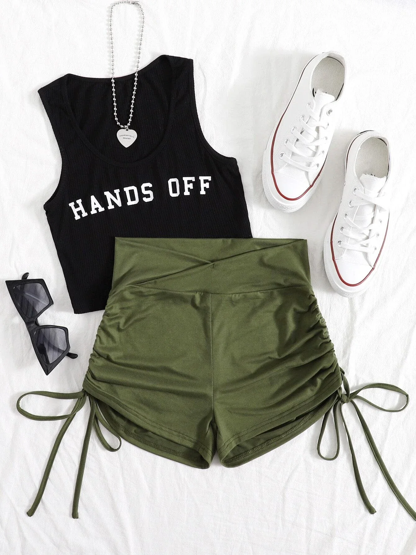 

Ruched Drawstring Knot Shorts