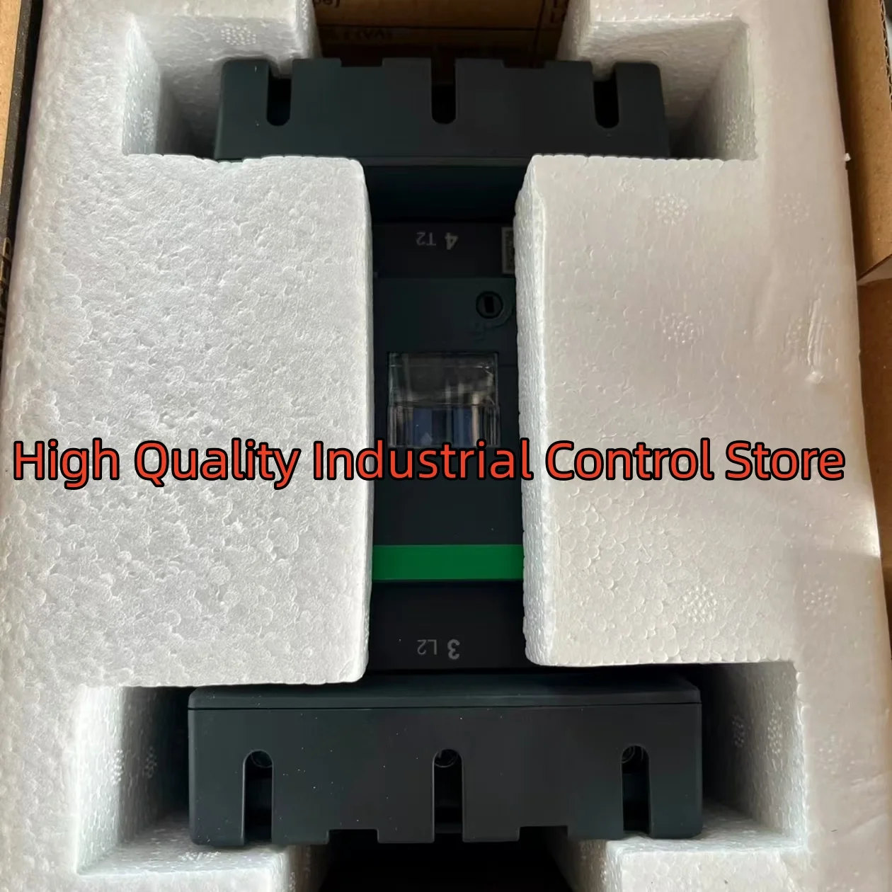 Фото Совершенно новый контактор LC1D15000M7C LC1D150F7C №3