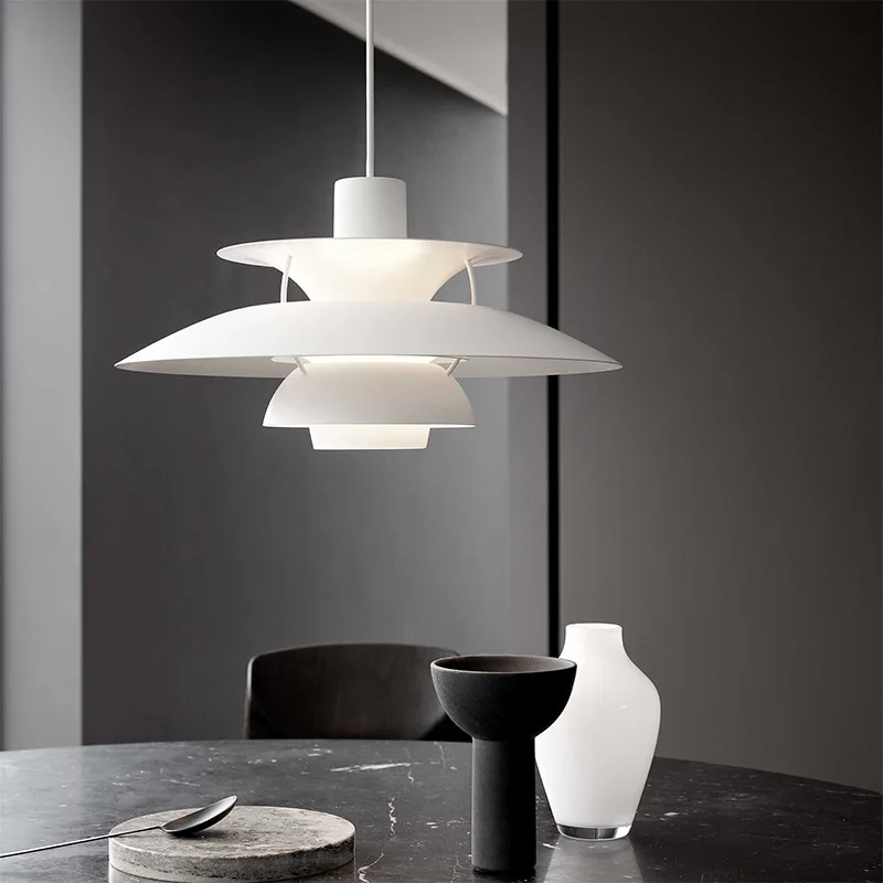 

Modern Creativity LED Chandiler Iron Art LED Illumination Lanterns Home Decor Bar Table Bedroom Study Hanging Lighing Fixtures