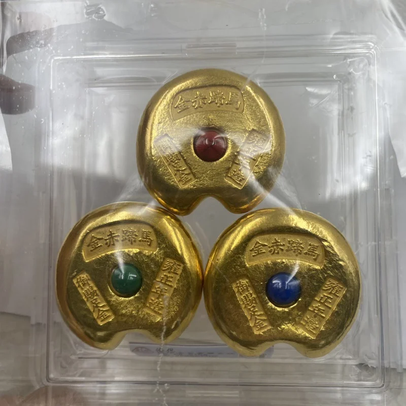 Античный золотой слиток изготовленный в годы раннего императора династии Цин