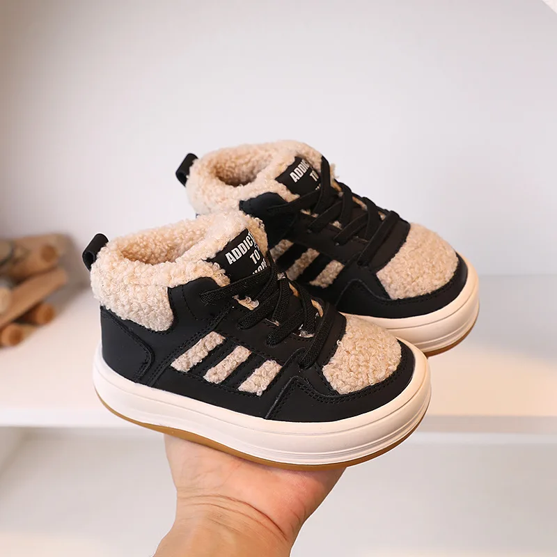 

Winter Plush Warm Baby Boots Casual Fashion Fleece Shoes For Children Soft Botton First Walker Infant Sport Sneakers Outdoor