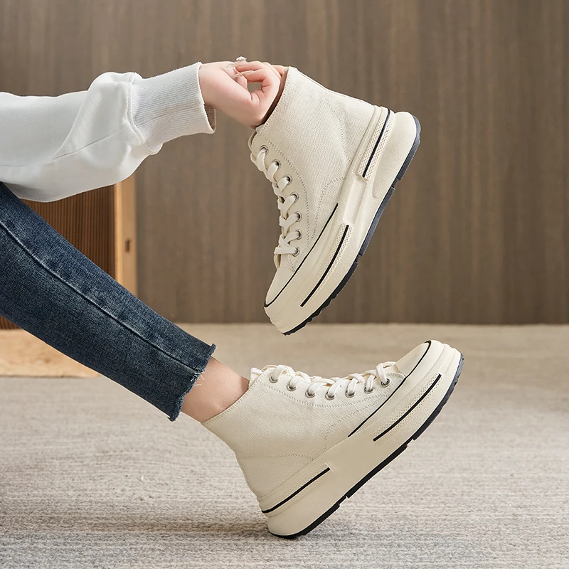 Canvas Shoes Women's Platform Shoes 2023 New Spring And Autumn Burst Model European Station Sports Shoes Leisure Board