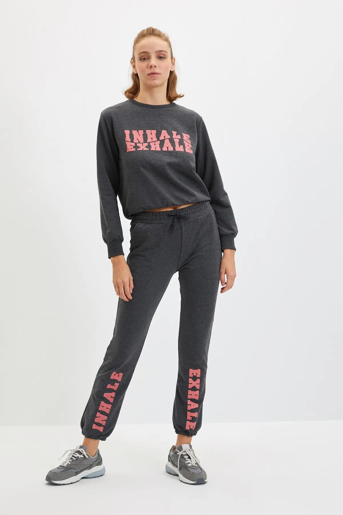 

Basic Jogger Printed Sports Slim Sweatpants TWOAW22EA0188