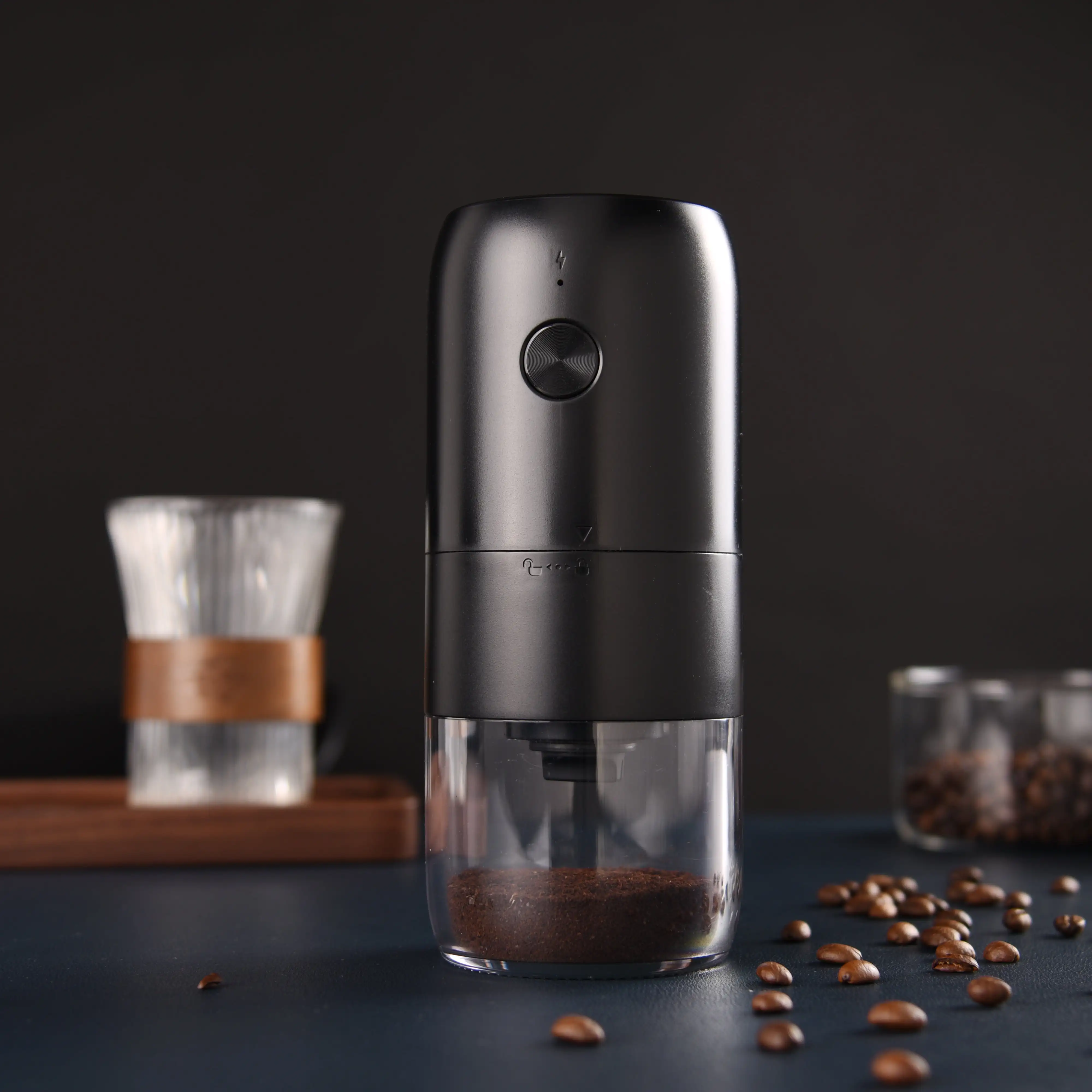 

Coffee machine Portable Electric Burr Coffee Grinder USB Rechargeable Small Coffee Bean Grinder with Multiple Grinding Settings