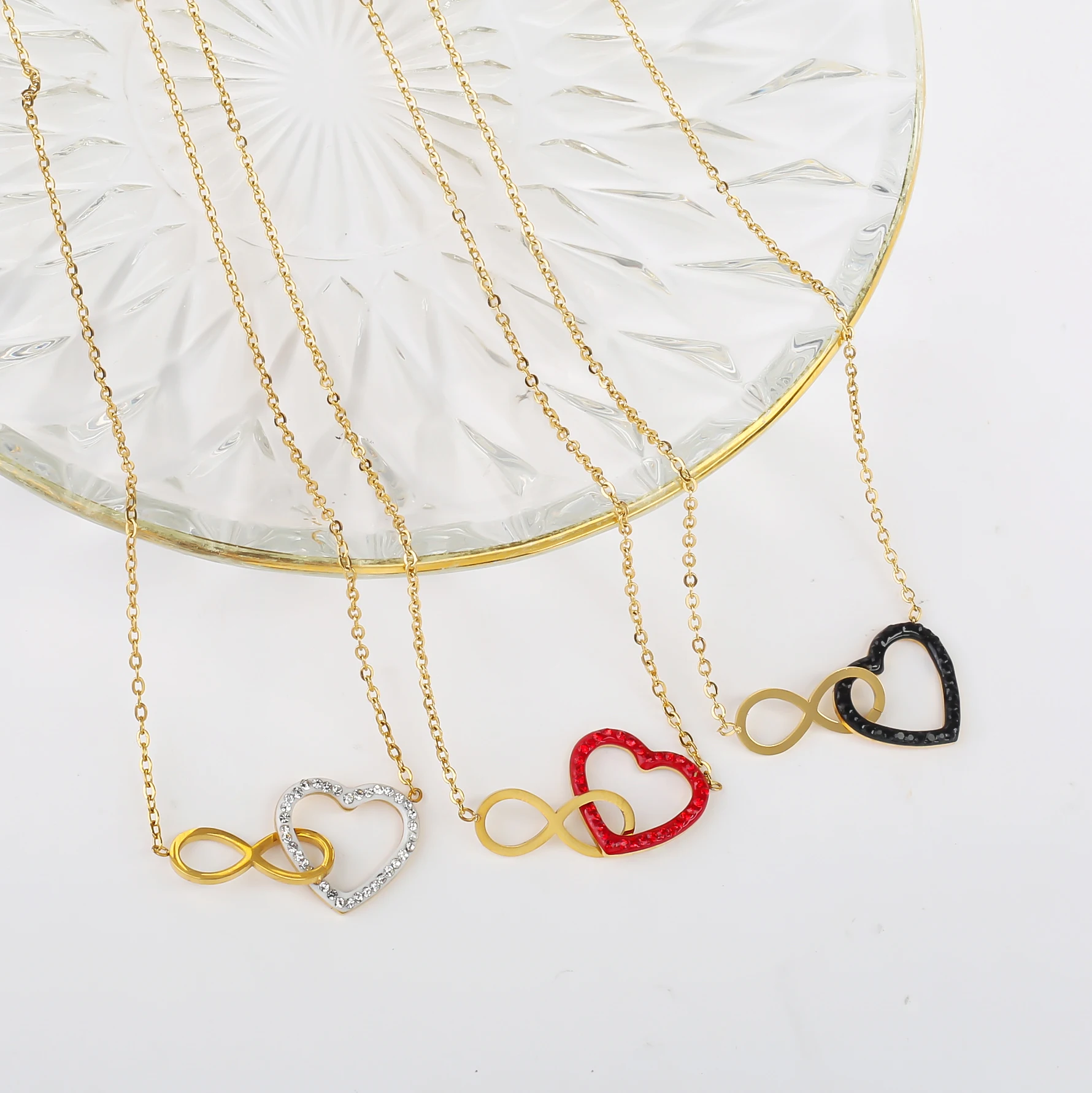 

High Quality Women Stainless Steel Necklaces Infinity Symbol Sweet Heart Pendants Chain Choker Korean Fashion Necklace Jewelry
