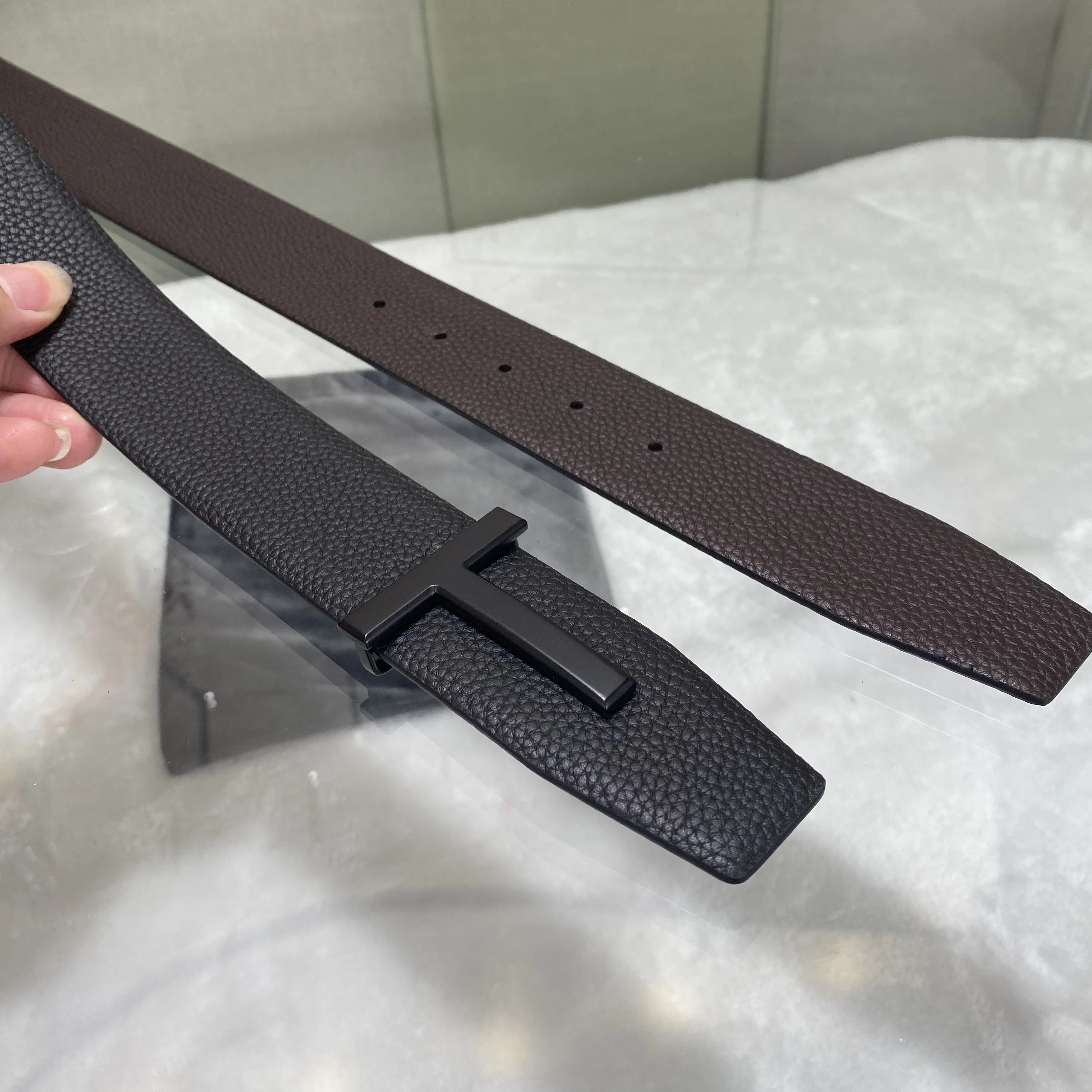 Мужской двухсторонний ремень из натуральной кожи