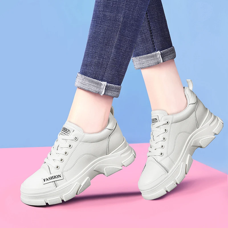 Кроссовки из натуральной кожи обувь для треккинга новая женская на толстой