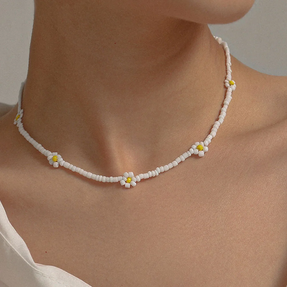 

1PC Beaded Daisy Neck Jewelry for Girl