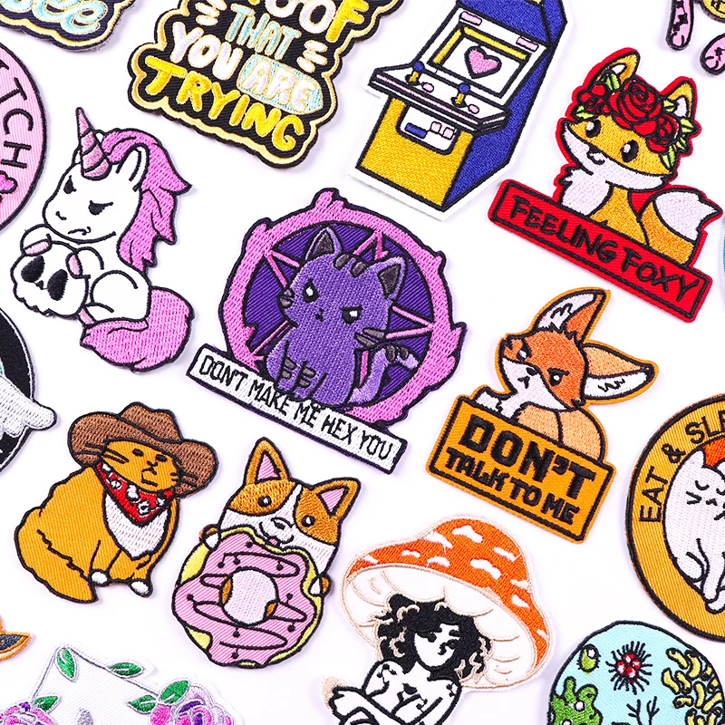 Мультяшные/вышитые патчи термоклейкие для одежды с животными корги кошки