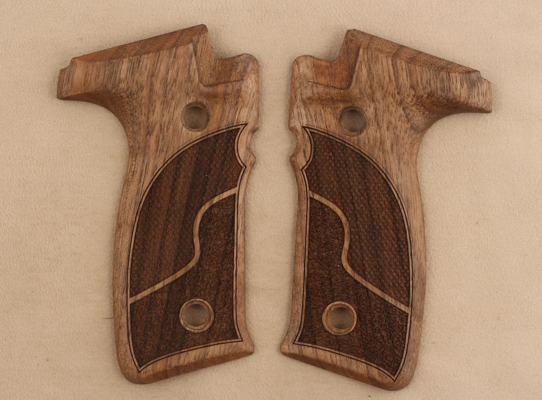 

Ksd Grips Zastava EZ9 / EZ40 Walnut