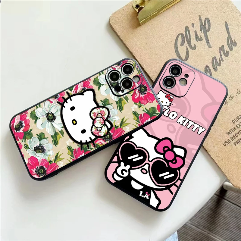 

TAKARA TOMY Cute Hello Kitty Phone Case For Funda iPhone 11 13 Pro Max 12 Mini X XR XS 6 6s 7 8 Plus Funda Back Black Carcasa