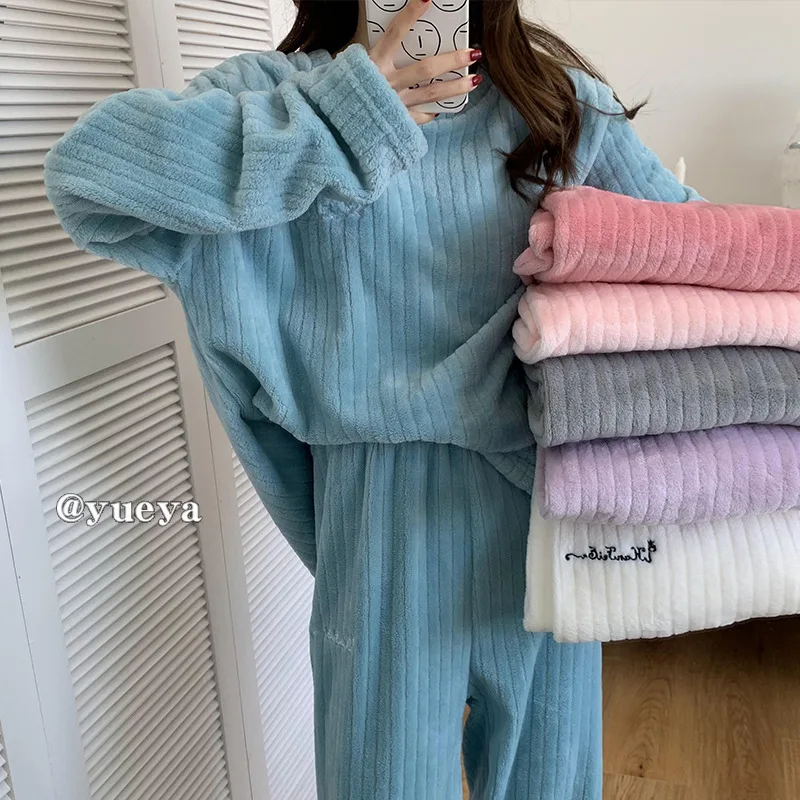 Autumn and winter flannel pajamas women's two-piece coral fleece homewear new loose casual women's striped simple pajamas