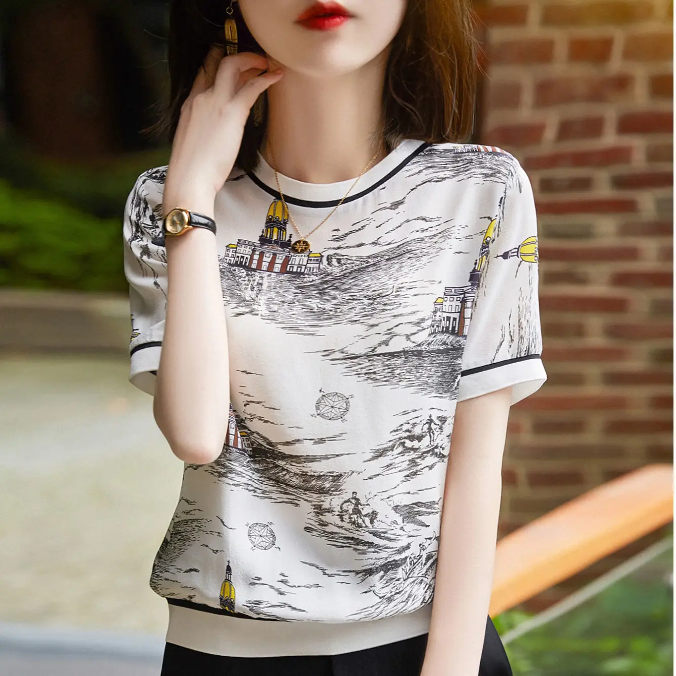 

Chiffon Shirt Women's Short-sleeved Summer 2022 New Temperament Small Shirt Foreign Style Korean Version Loose Printed Feminine