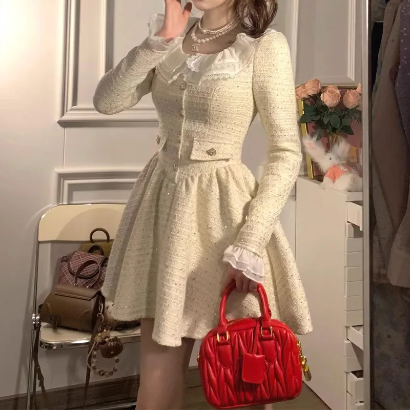 Новые платья французские принцессы знаменитостей пуговицы с бриллиантами милый