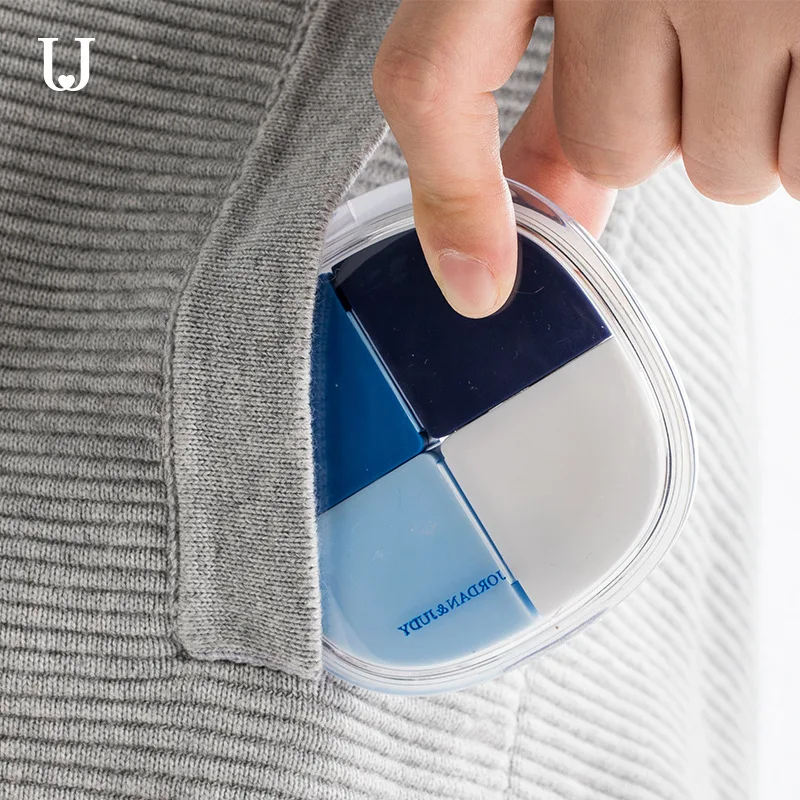 Водонепроницаемый контейнер для лекарств с несколькими отделениями чехол