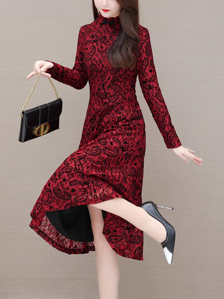 Толстое кружевное платье на флисовой подкладке женское осенне-зимнее