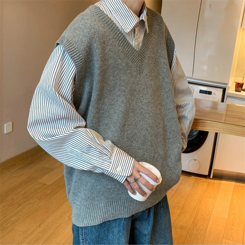 Вязаный жилет-свитер для мужчин осенний классический тонкий дизайн с v-образным