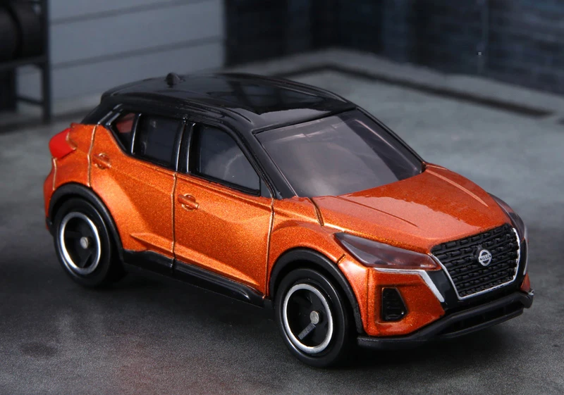 TOMY NISSAN KICKS SUV легкосплавный автомобиль литье под давлением и игрушечный транспорт