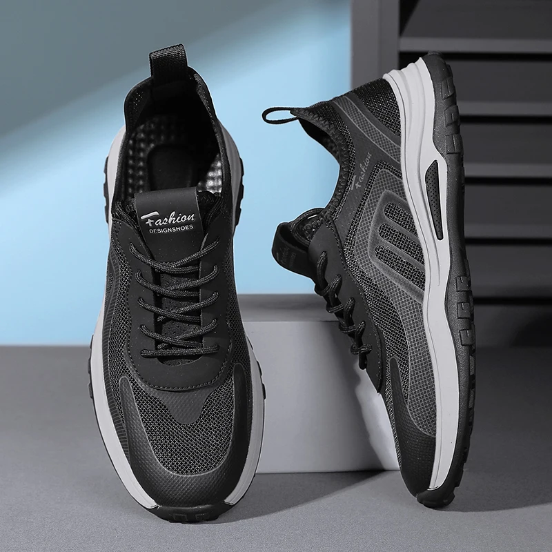 

Summer Breathable Wroking Shoes For Men Reflective Strip Lightweight Non-slip Safety Boots Indestructible Male Footwear Sneakers