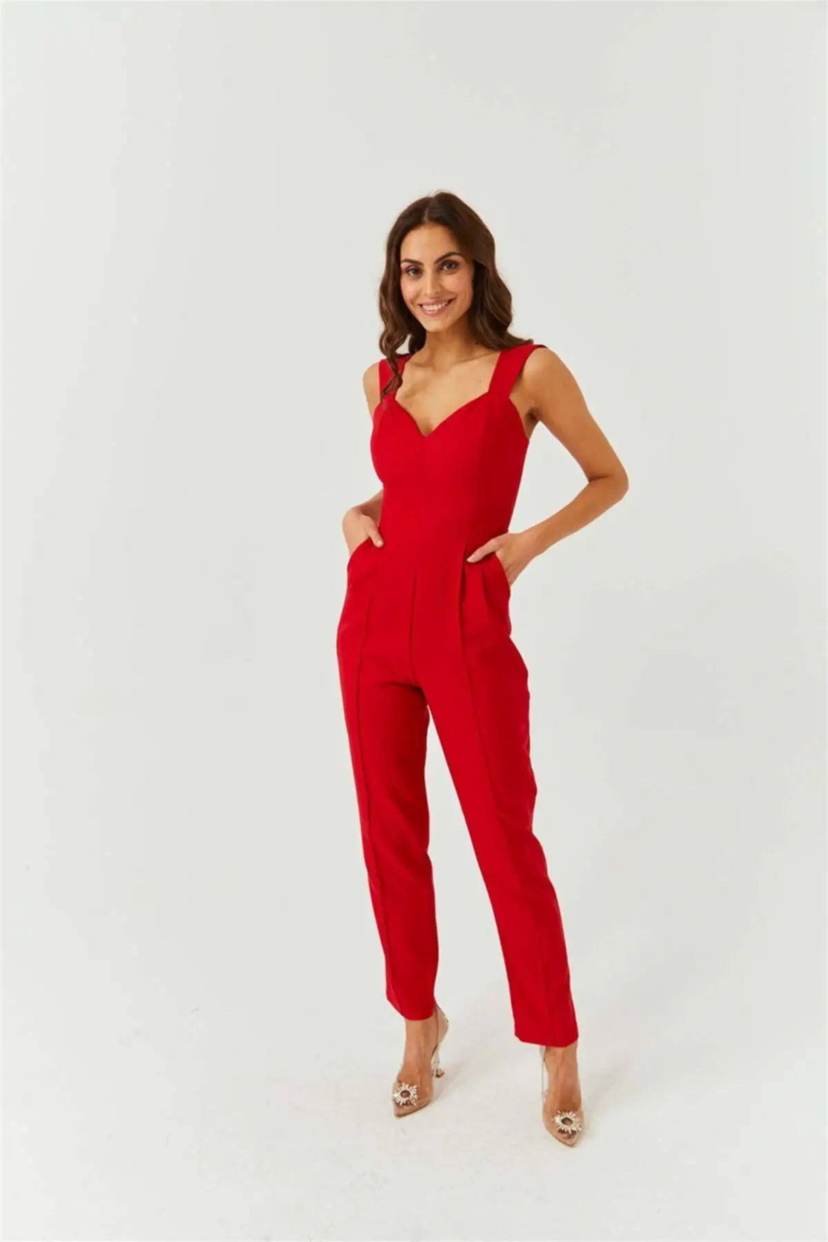 

Women's Overalls Drop Collar Thick Strap Red Jumpsuit Hot Style Quality Fabric Sleeveless Baggy Trousers Casual Jumpsuit