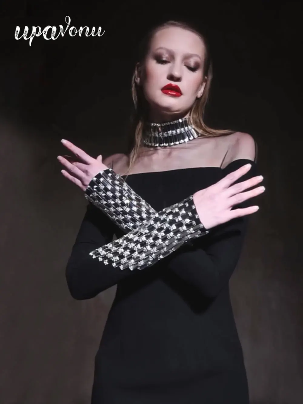 Осень 2024 женская одежда длинное Бандажное платье с воротником-стойкой и длинными