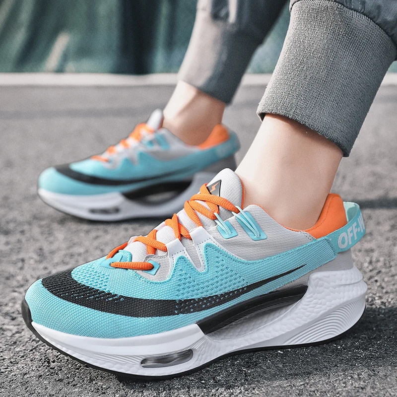 Fashion Sneakers Lace Up Running Sneaker Lightweight Men Casual Shoes Summer New Light Breathable Nonslip Walking Shoes Unisex