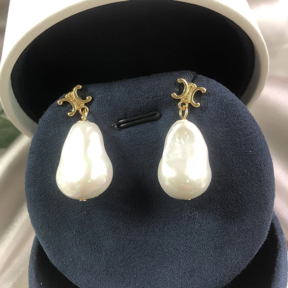 

Европейский и американский Френч-триумфальный символ в стиле барокко