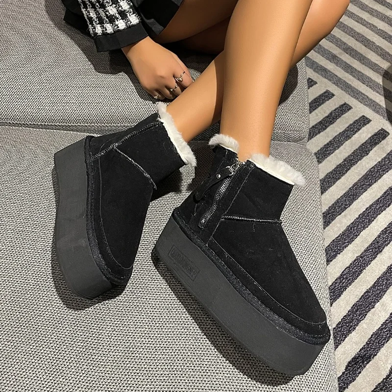 Женские замшевые ботильоны на платформе теплые ботинки плоской подошве с