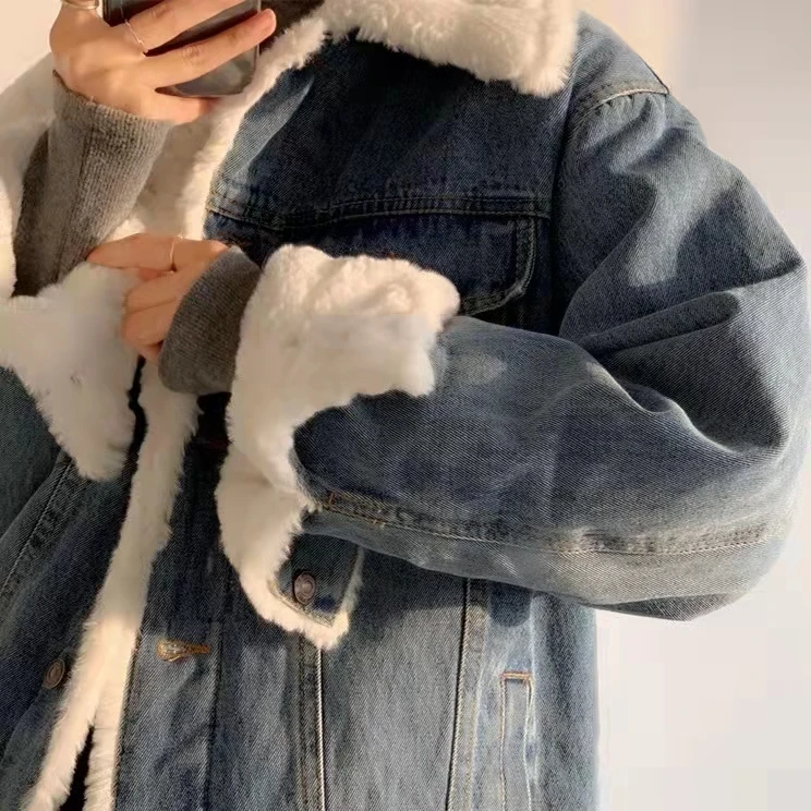 Retro Lamb Wool Denim Jacket Women Motorcycle Cotton Jacket Autumn / Winter Korean Loose Plus Velvet Thick Women student Jacket