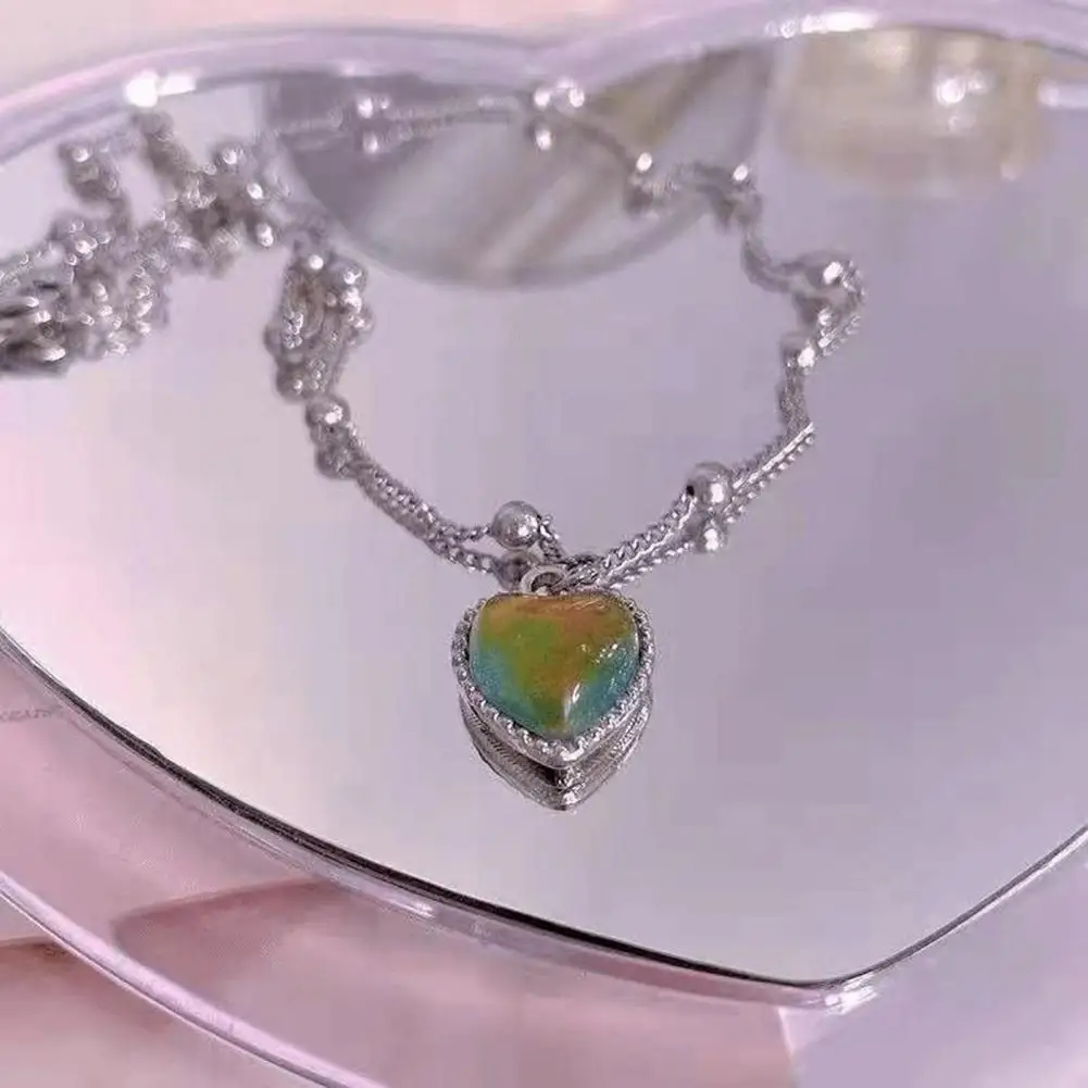 

Women Necklace Heat Discoloration Bead Chain Elegant Gift Small Love Heart Faux Crystal Clavicle Necklace Fashion Jewelry