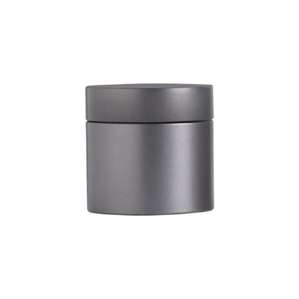 

Круглая чайная банка из жести