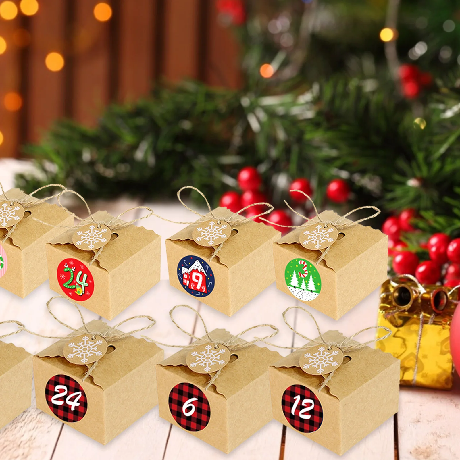 

Рождественские подарочные коробки с календарём и обратным отсчетом